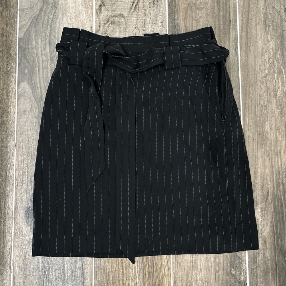 Express pinstriped black skirt